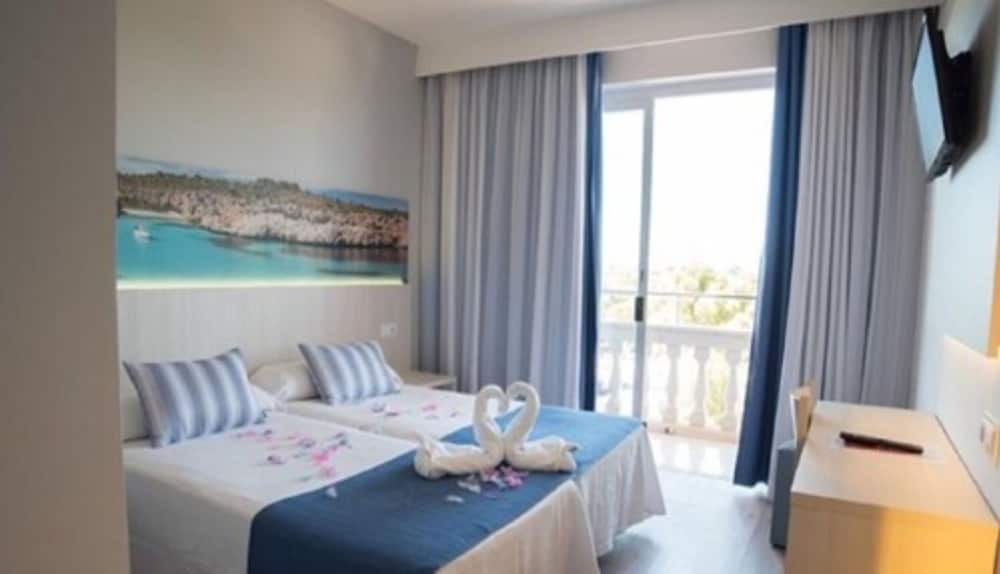 Ona Luna Park - Adults Friendly 46/67