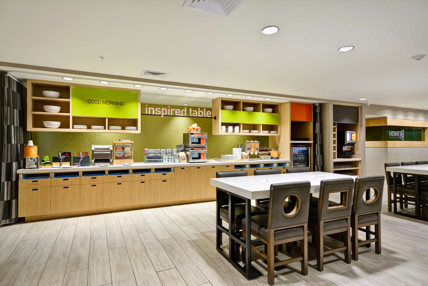 restaurant cafeteria