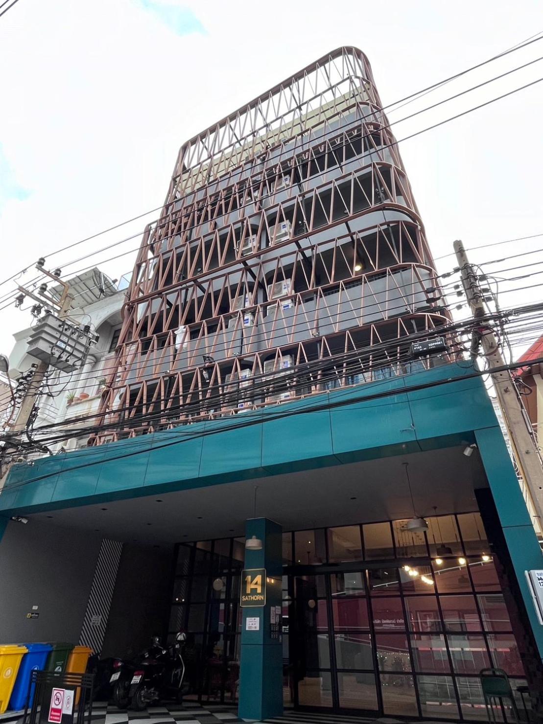 14 Sathorn Hotel 1/42