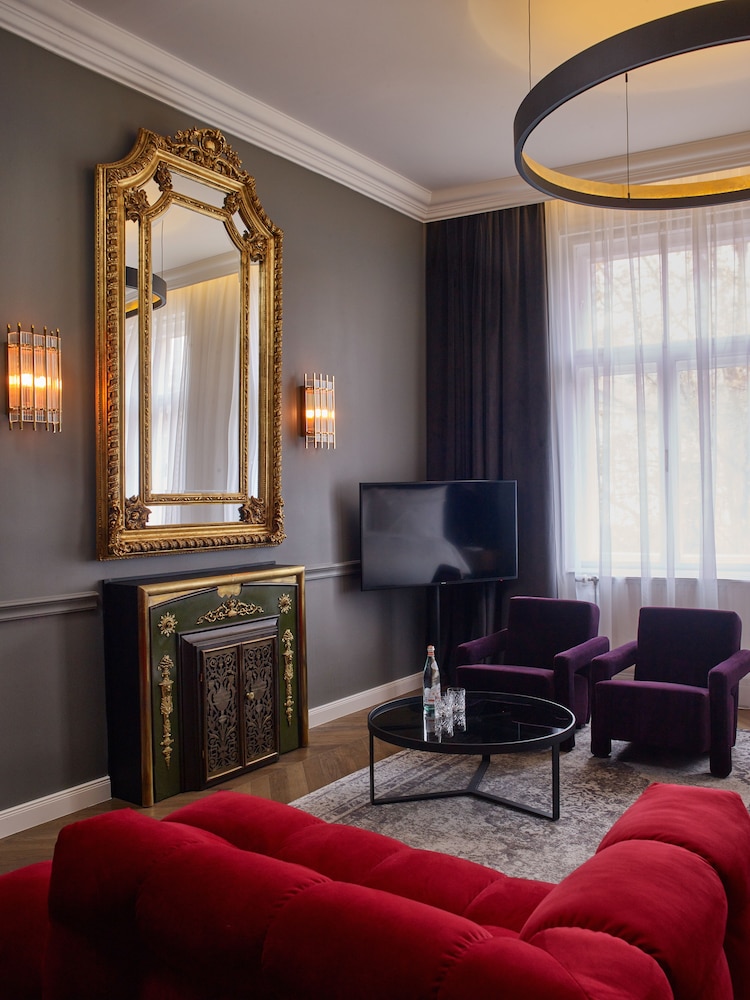 Hotel Collect 30/44