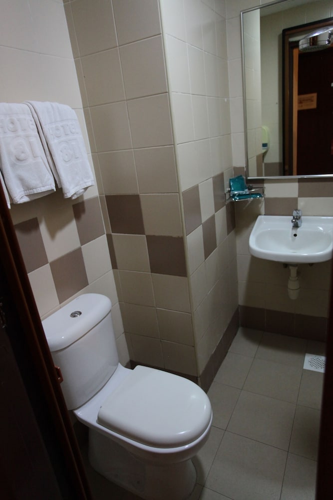 Hotel 81 Geylang 30/32