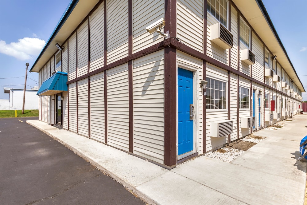 Motel6 Rossford, OH 50/54