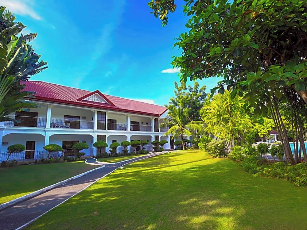 Pacific Cebu Resort International 44/50