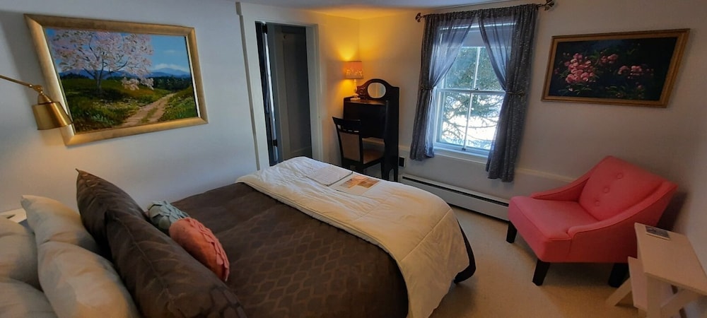 Follansbee Inn 32/72