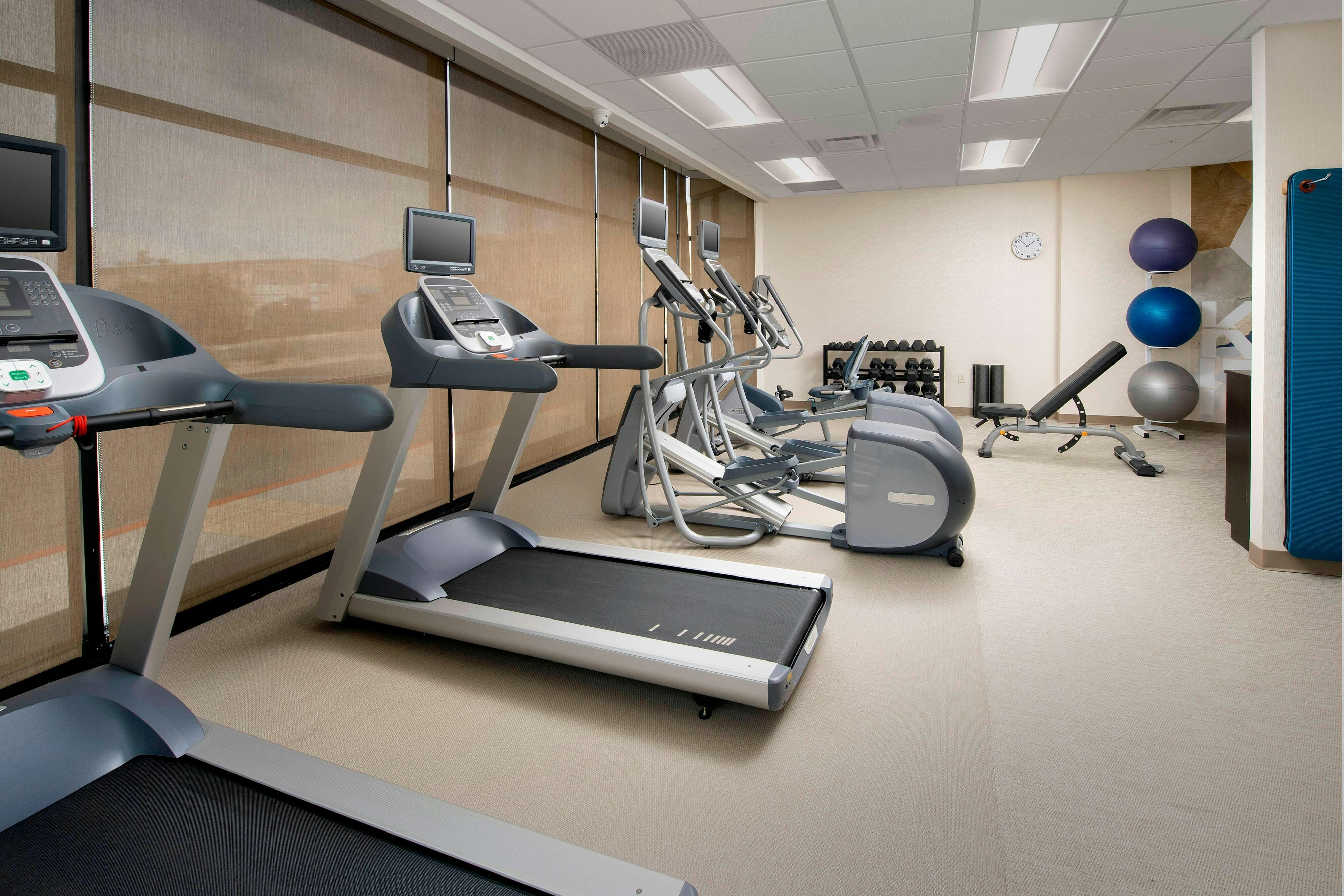 SPRINGHILL SUITES ALBUQUERQUE NORTH/JOURNAL CENTER 17/28