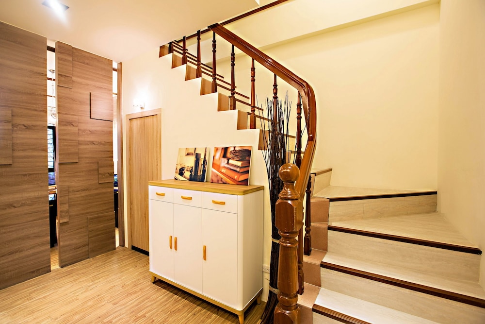 Traveller-Inn Zhongzheng Library 2/60