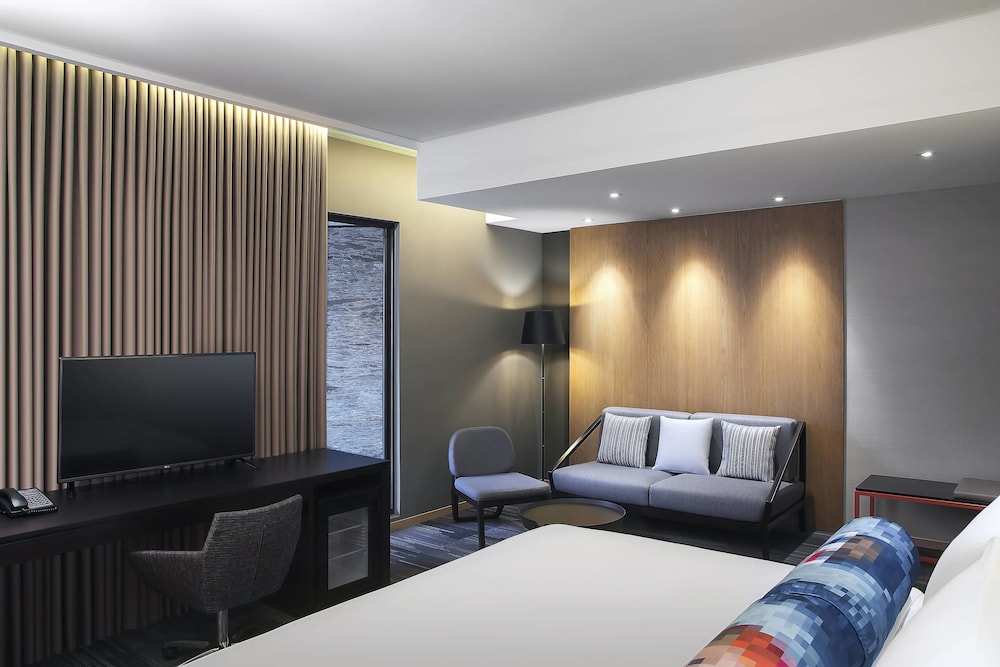 Aloft Taipei Zhongshan Hotel 22/36