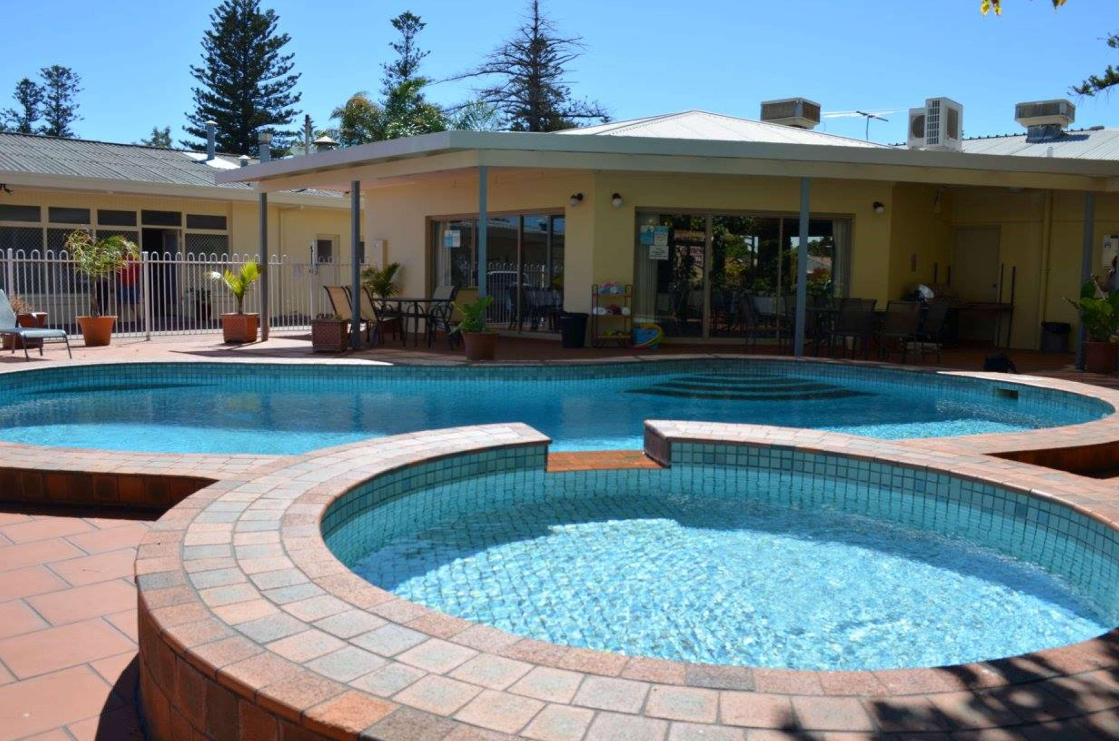 Glenelg Motel 33/34