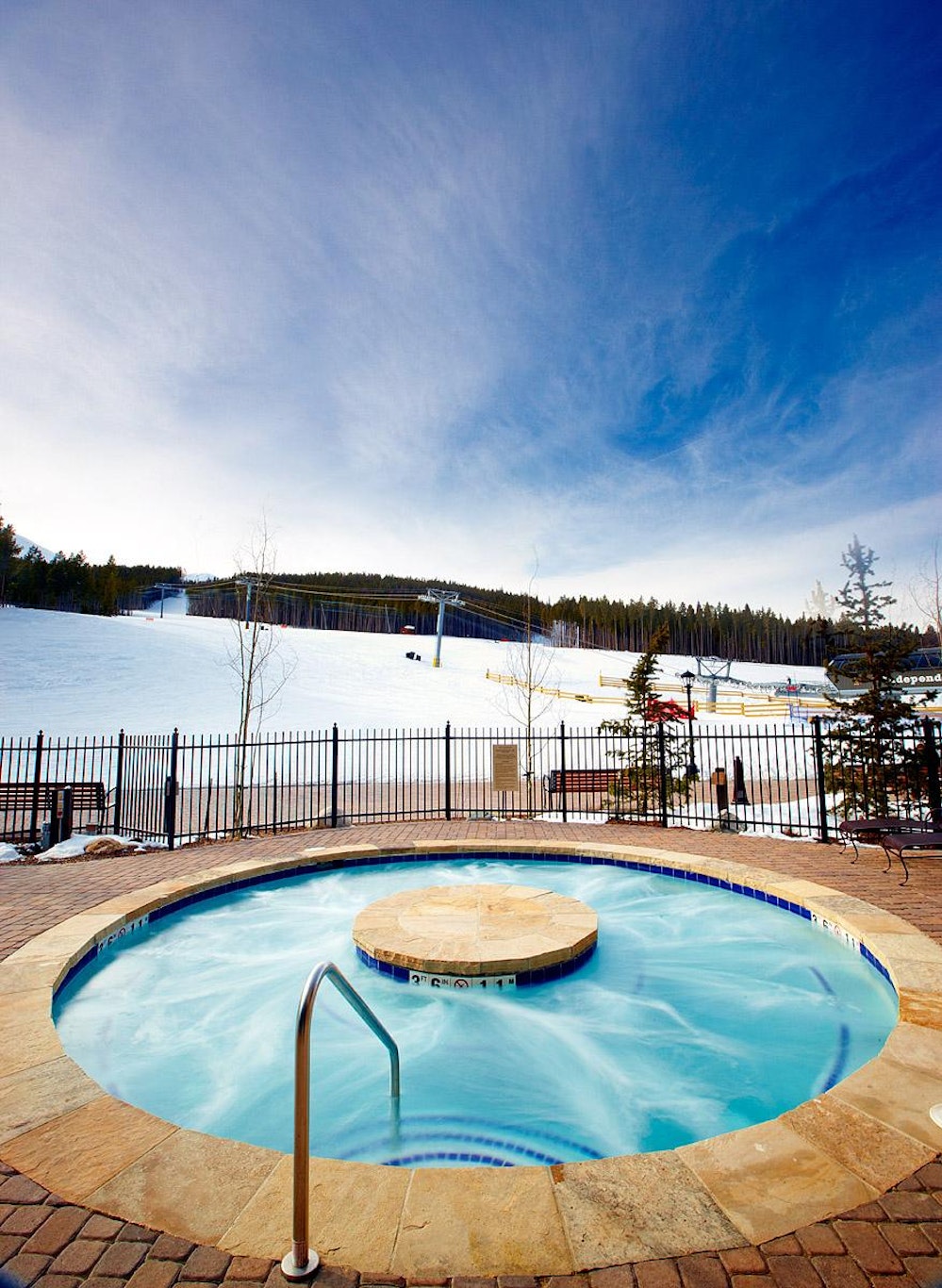 Crystal Peak Lodge 31/74