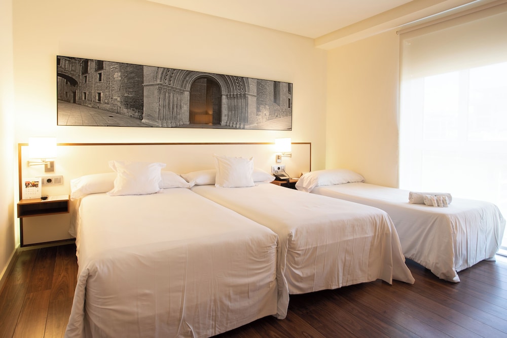 Primus Valencia Hotel 24/74