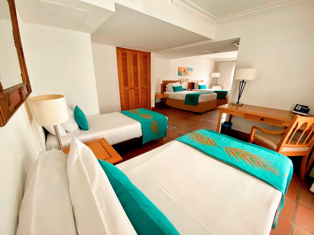 Hotel Almirante Cartagena Colombia 24/75