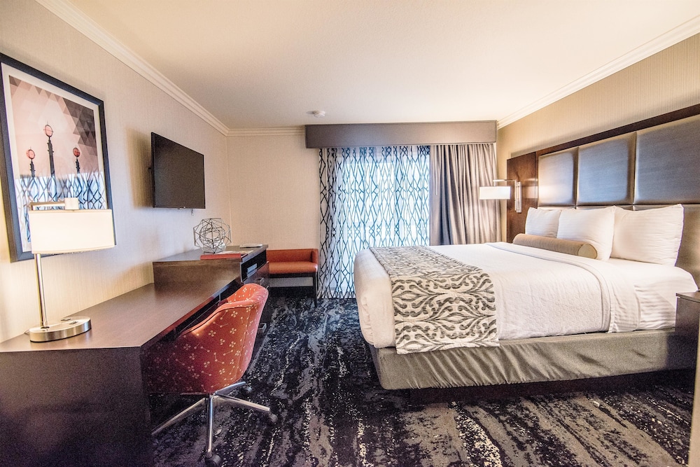 Best Western Plus Redondo Beach Inn 10/34