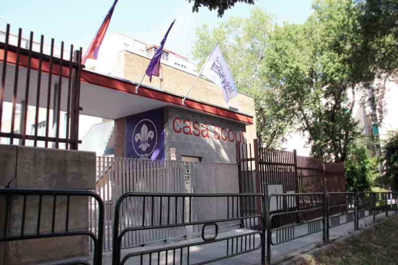 Scout Madrid Hostel 1/30