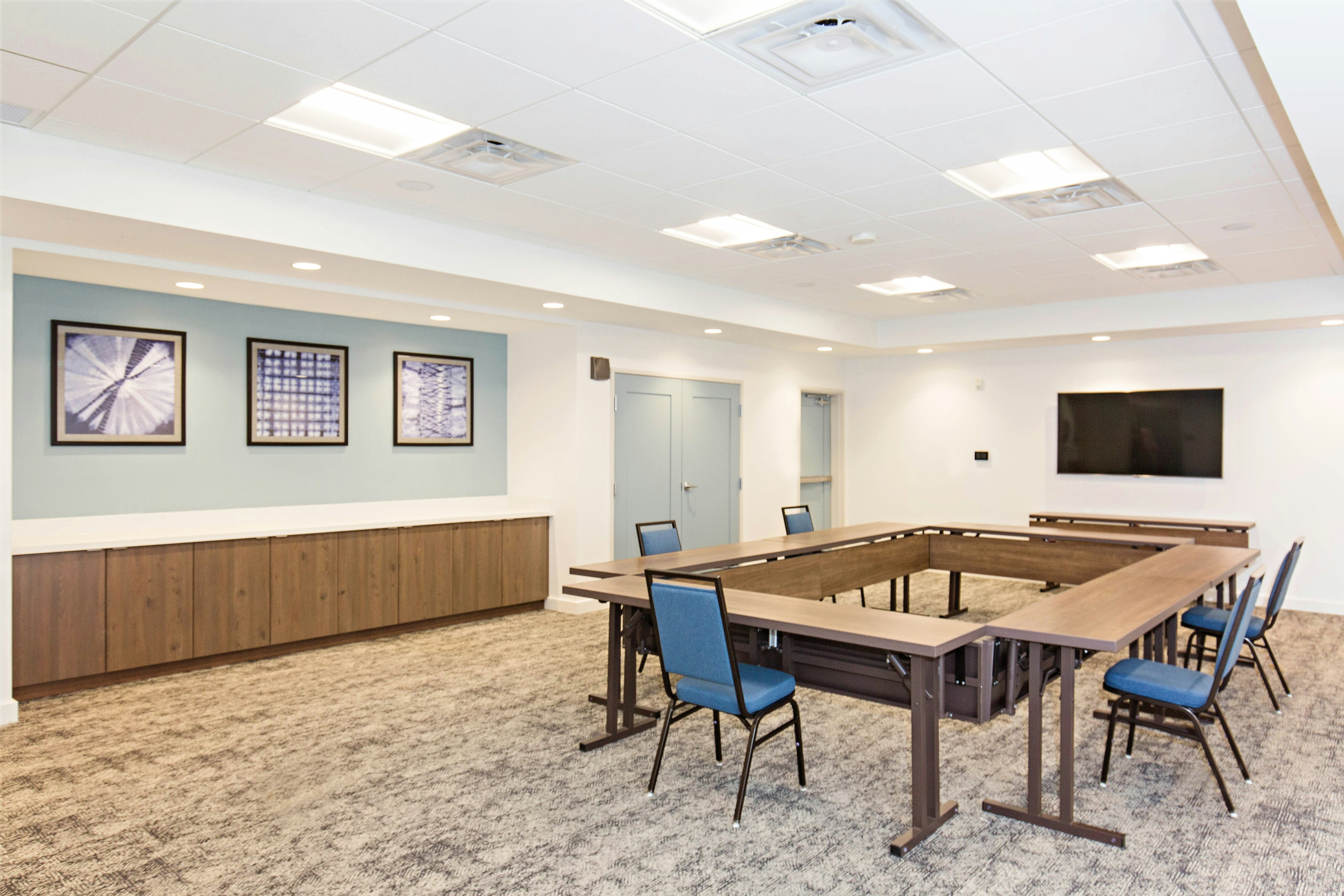Staybridge Suites Denver North Thornton 61/67