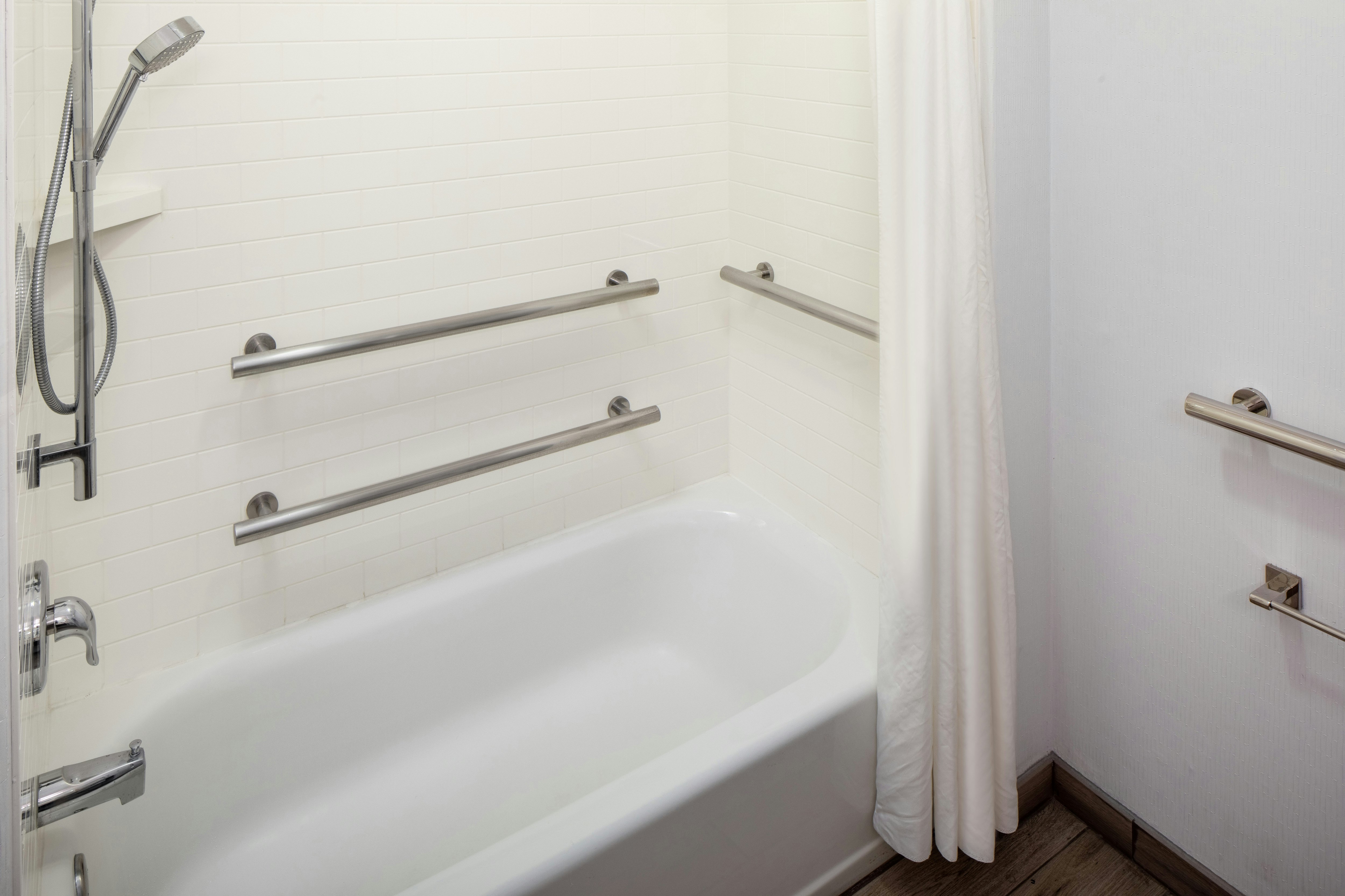 غرفة بسريرين كوين لذوي الإعاقة، Hampton Inn Suites Parker 2/2