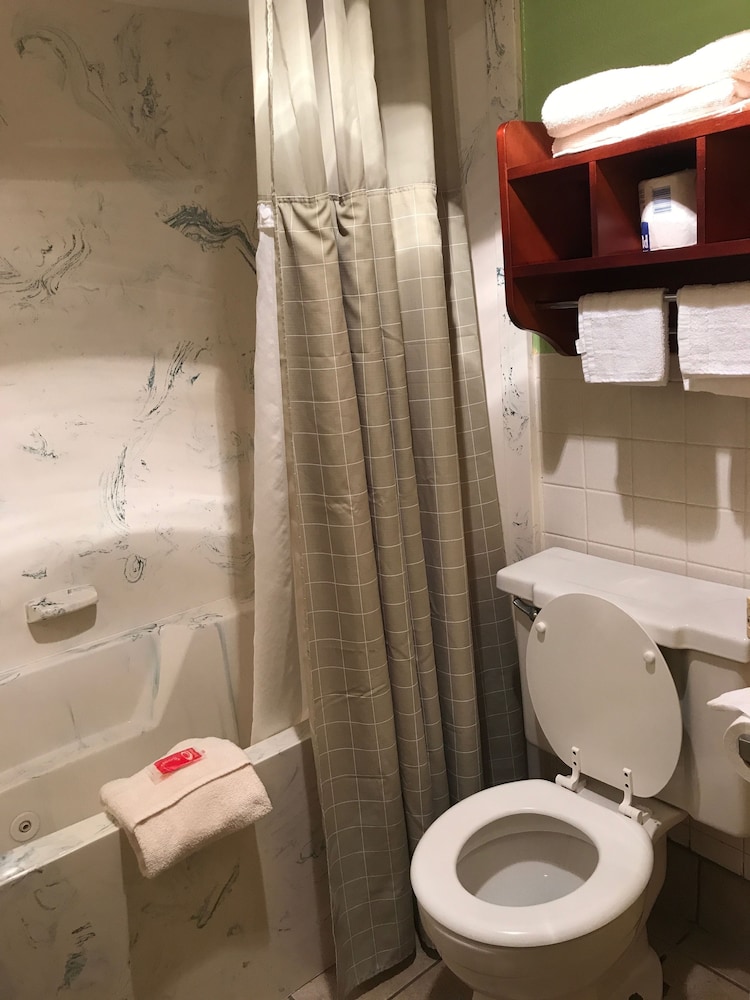 Milan Inn Suites 27/31