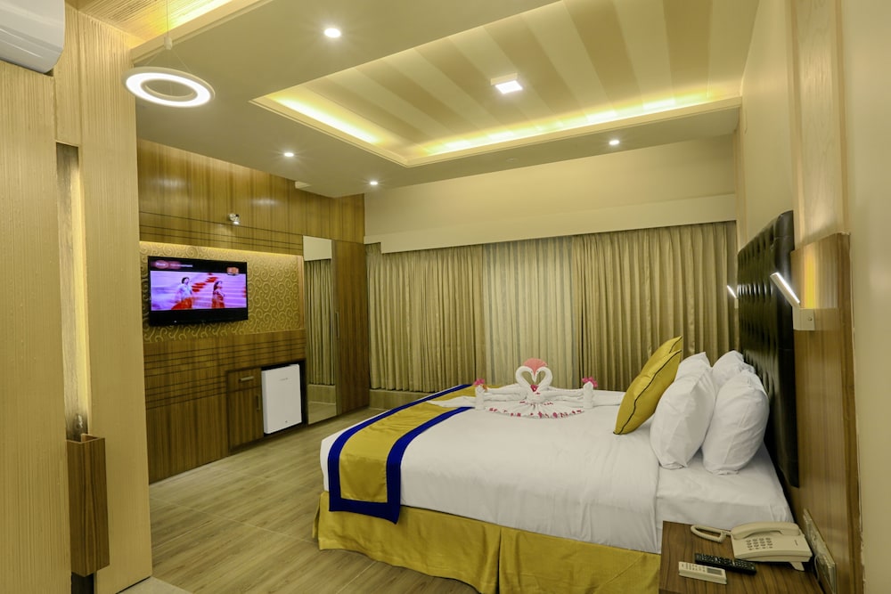 ASIA HOTEL AND RESORTS 13/60