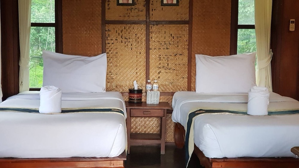 Pai River Villa 11/50