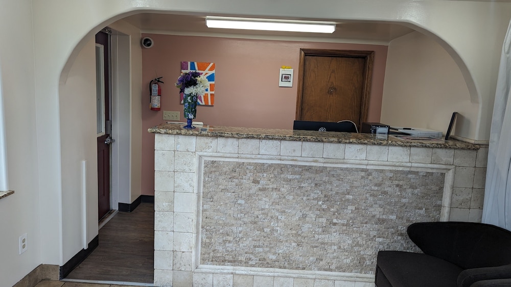Portland Value Inn 2/25
