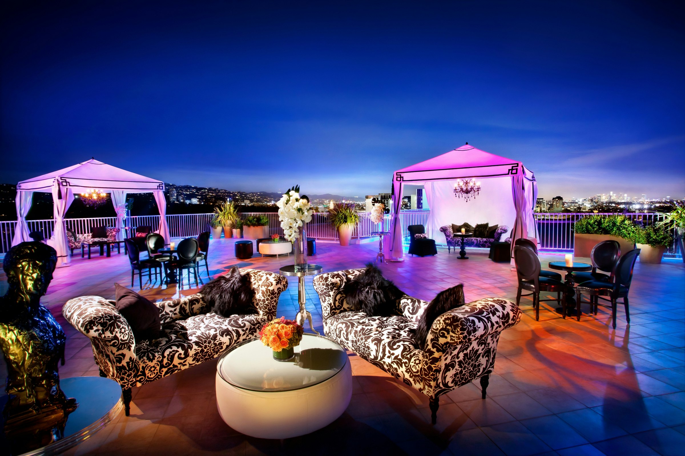 The Beverly Hilton 53/60