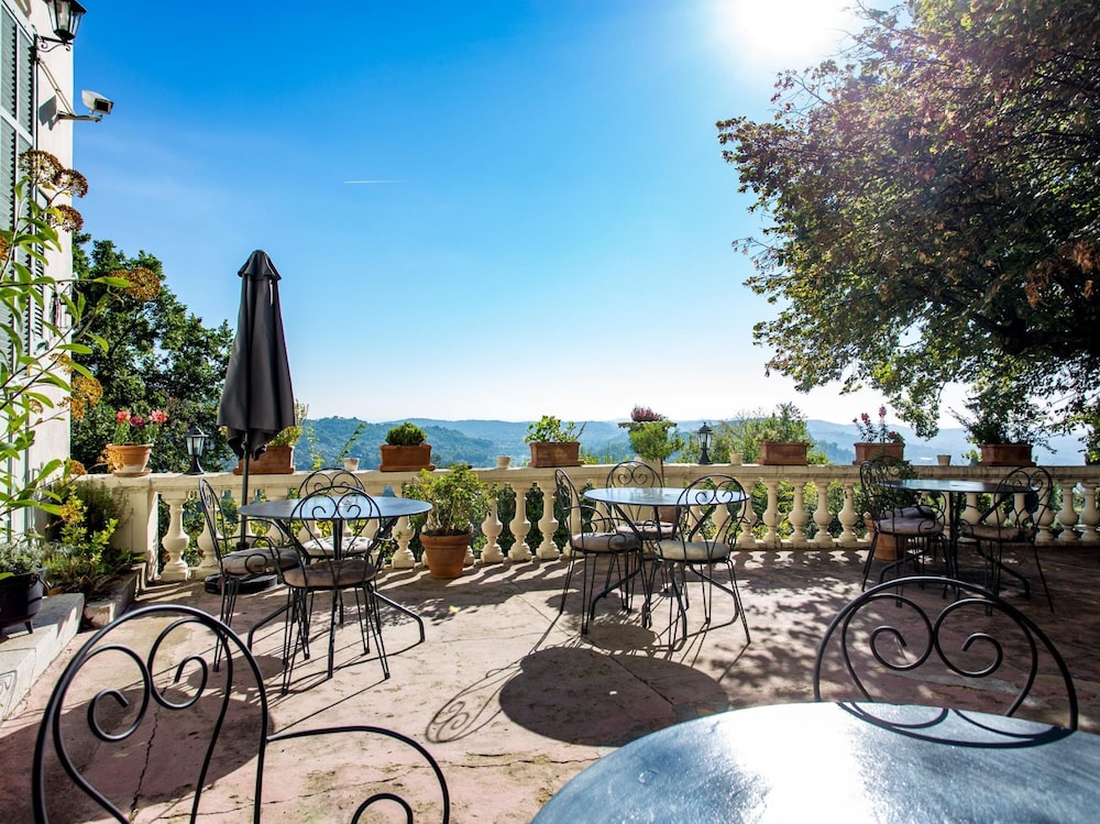 Hotel La Bellaudiere 25/37