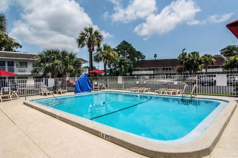 Motel6 Jacksonville, FL - Orange Park 54/60