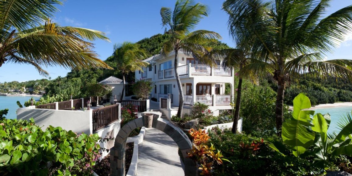 Blue Waters Resort And Spa 41/41