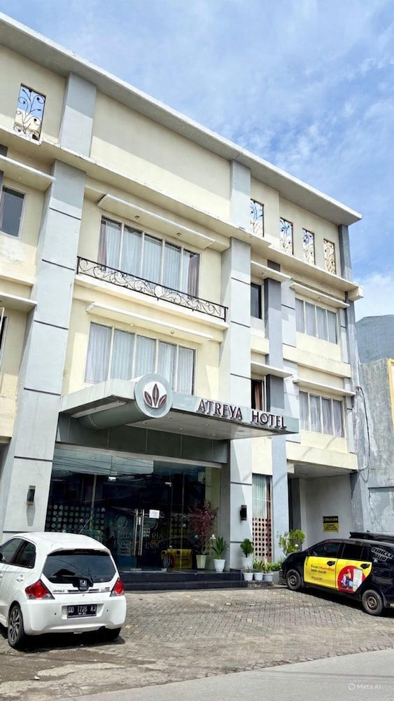 Atria Inn 36/39