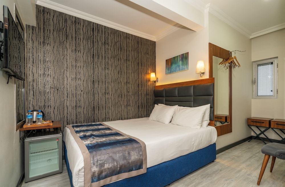 ECONOMY, DOUBLE BED