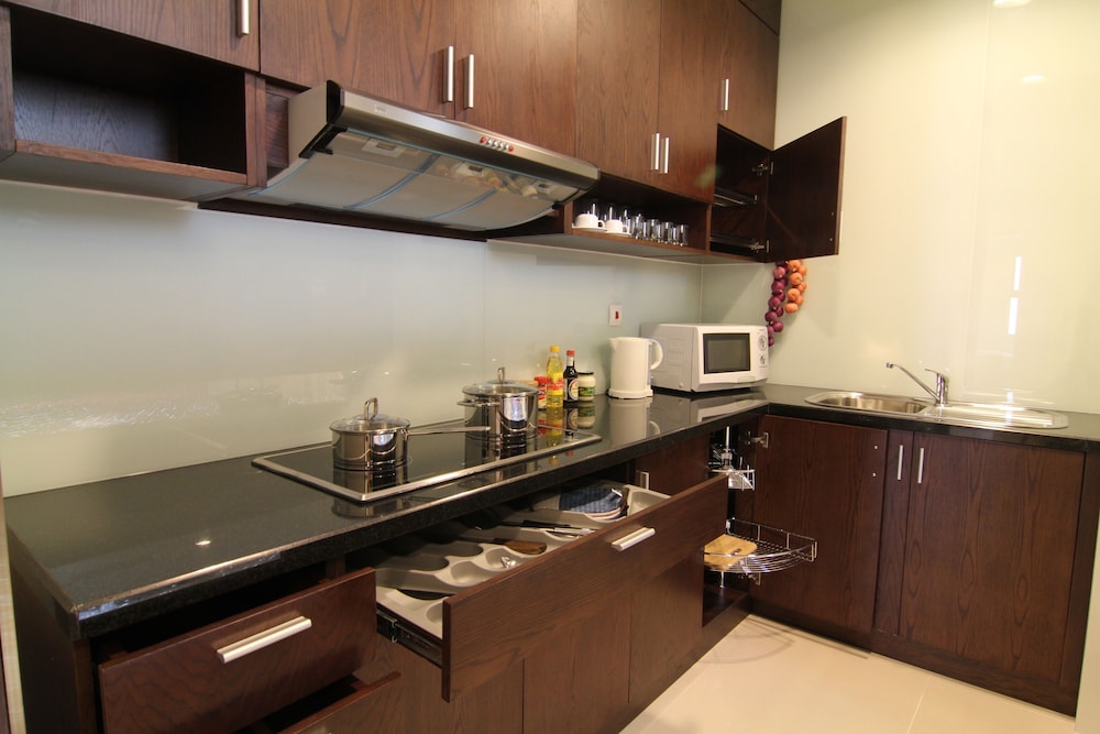 Mayfair Suites - Wmc Tower 52/70