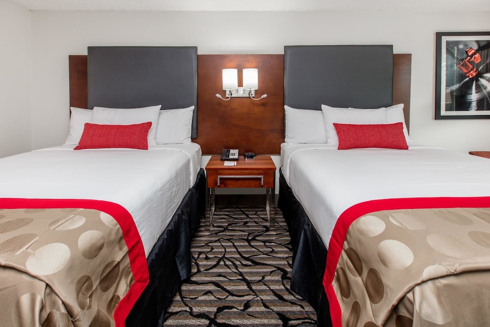 Ramada By Wyndham Austin South 13/52