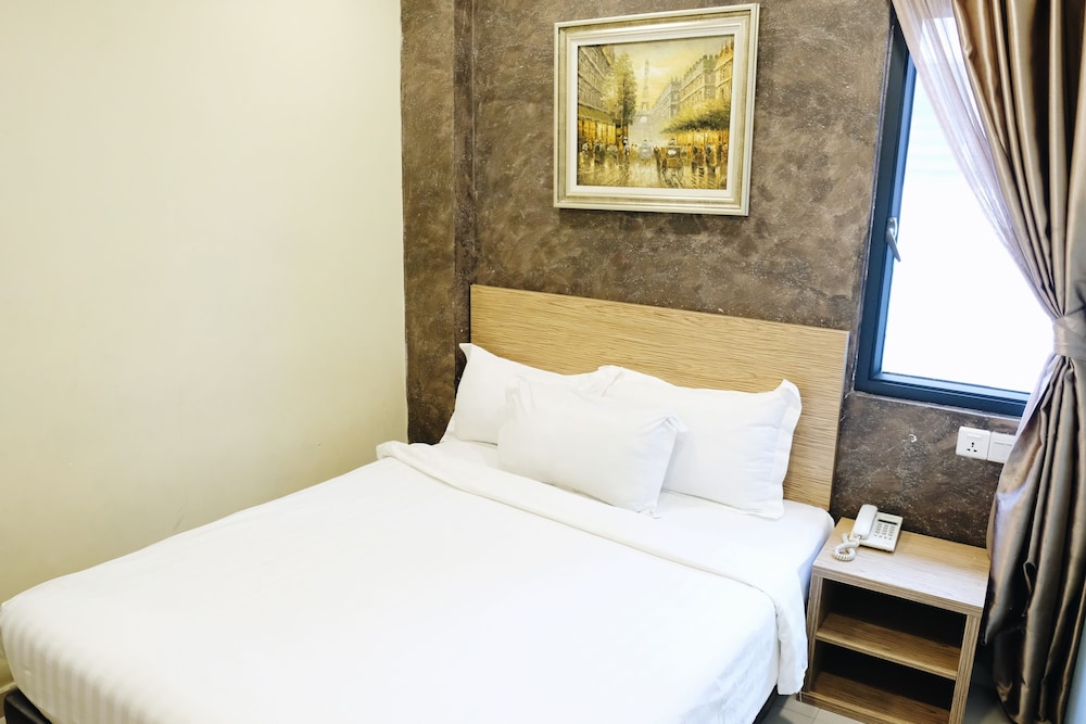 Era Plus Hotel 10/35