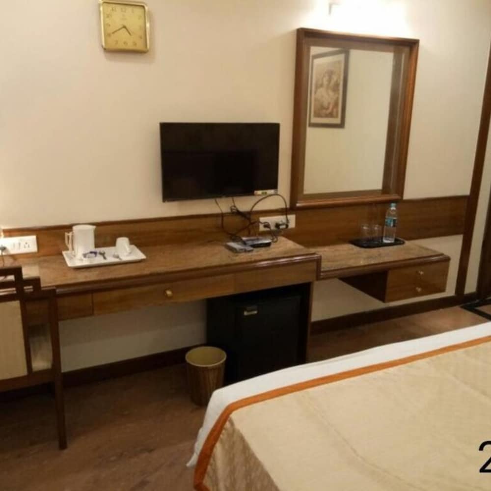 Hotel Kohinoor Executive 41/44