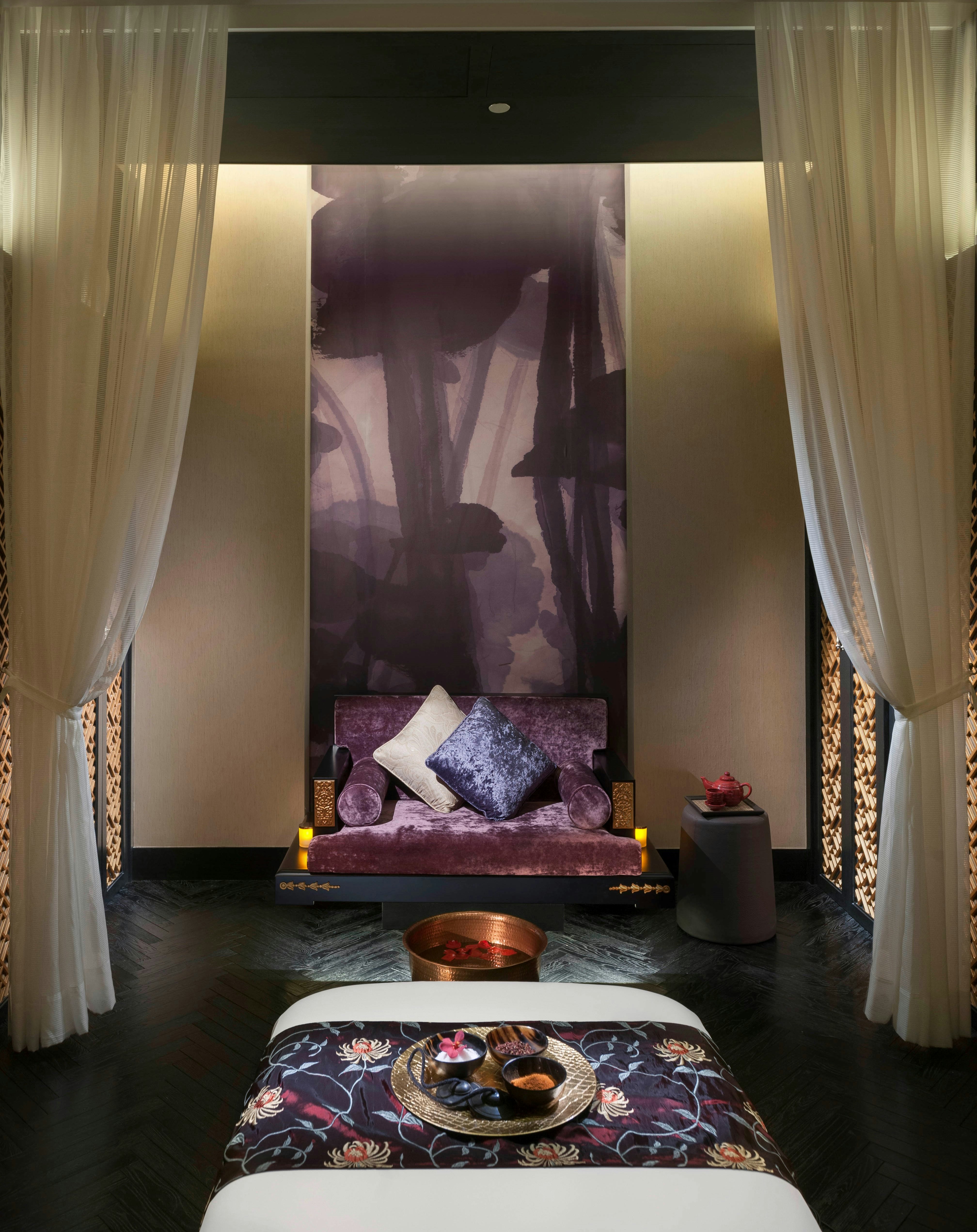 Mandarin Oriental Guangzhou 24/73