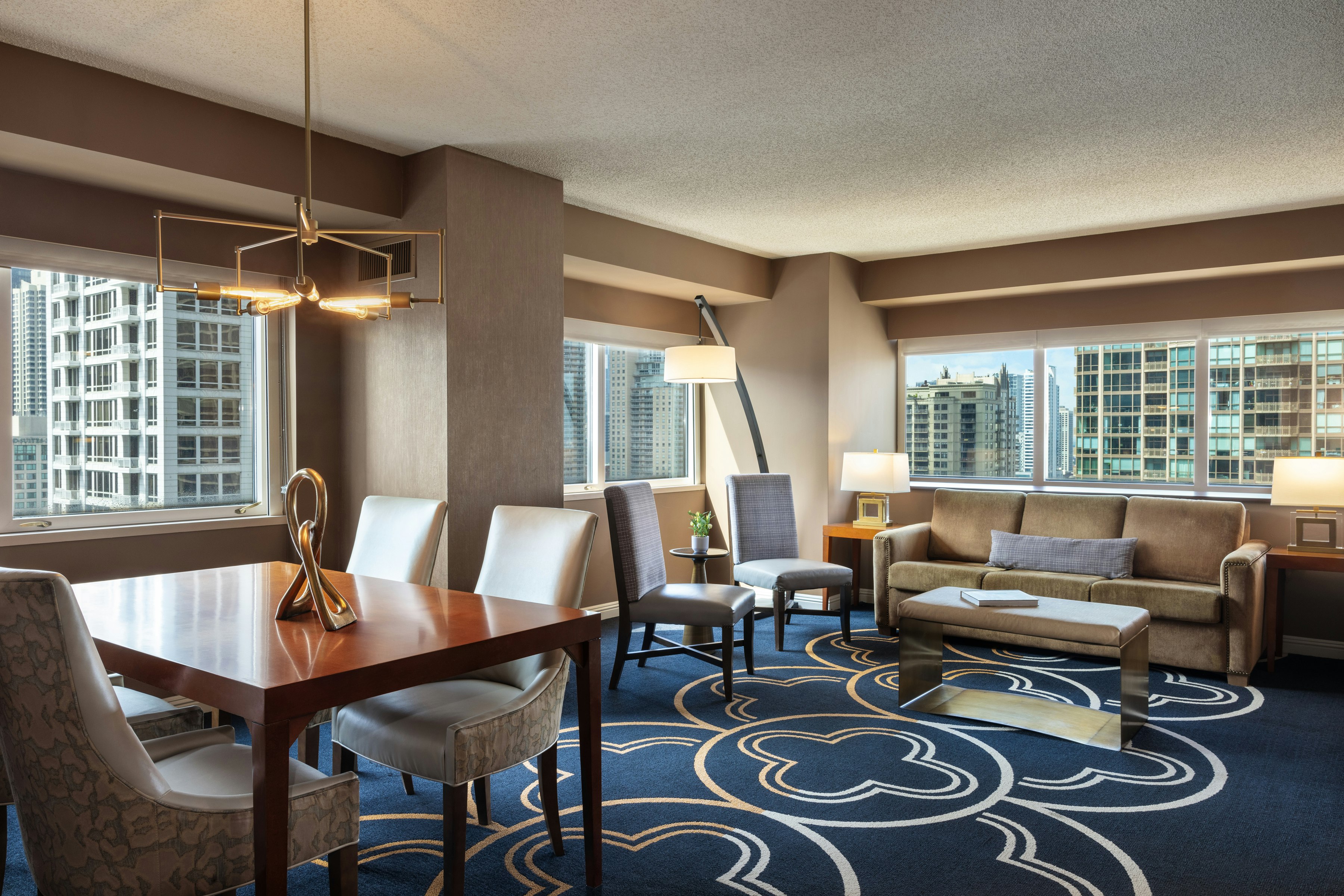 Omni Chicago Hotel 53/84