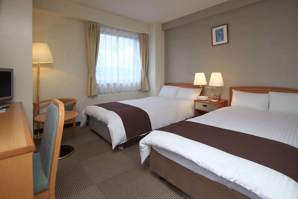Toyooka Sky Hotel 12/60