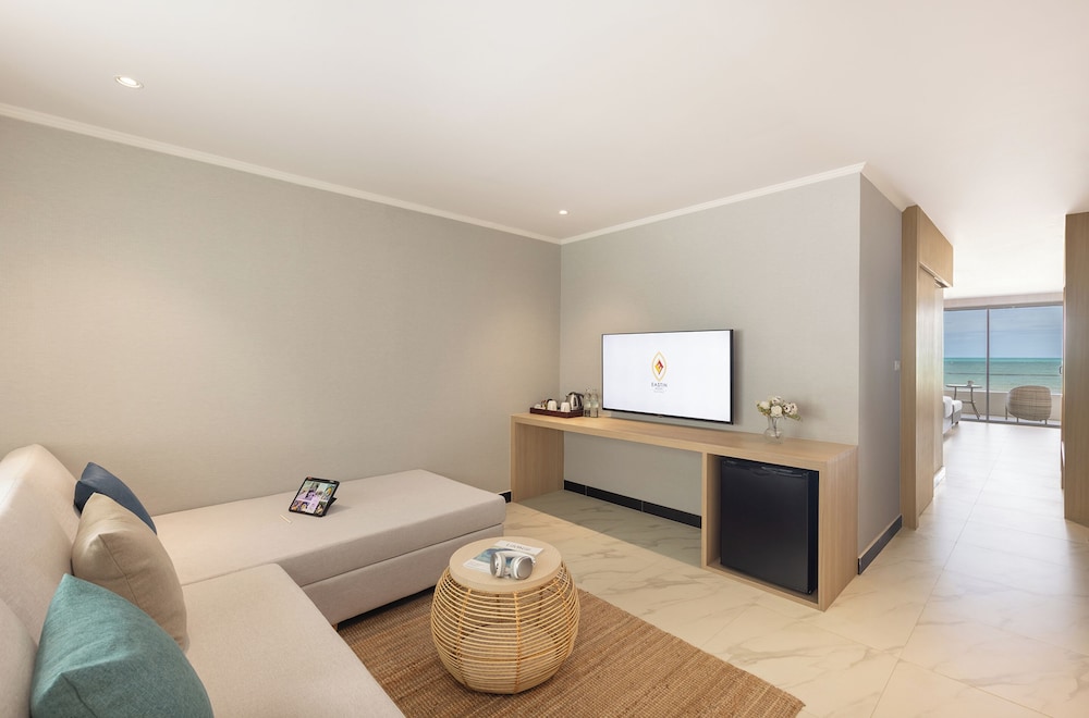 Eastin Resort Rayong 62/75