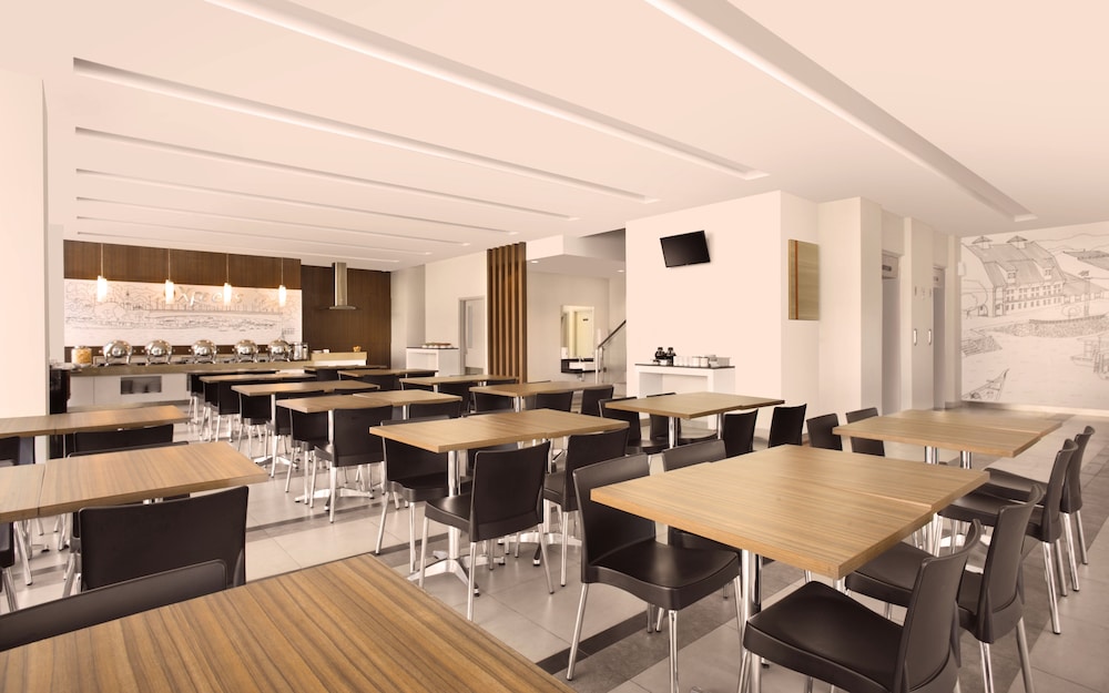 Amaris Hotel Padang 30/32