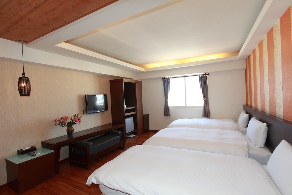 Cullinan Hotel 8/50