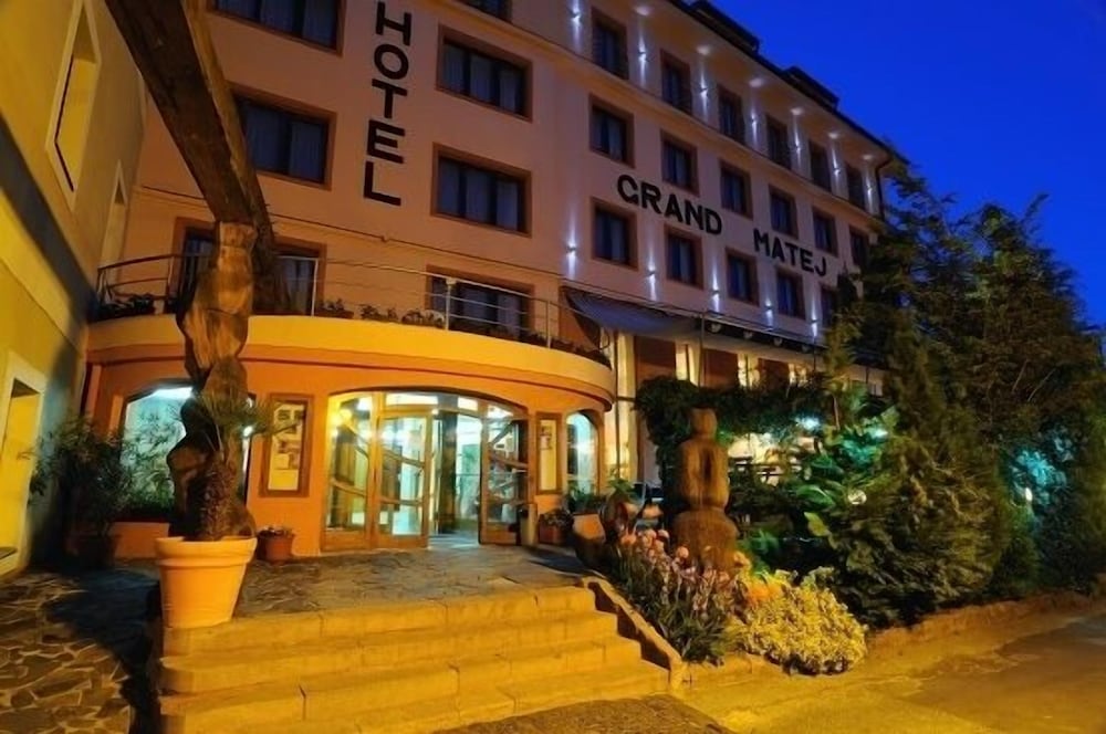 Grand Matej Hotel 2/24
