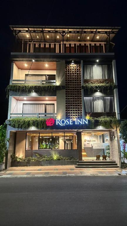 Rose Inn 4/51