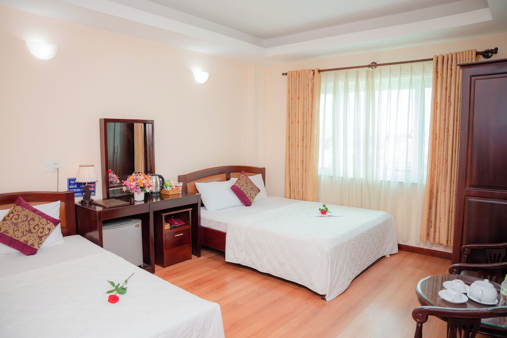 Duc Minh Hotel 23/33