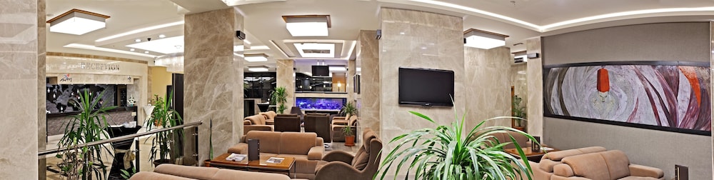 Selcuk Hotel Sems I Tebrizi 9/93
