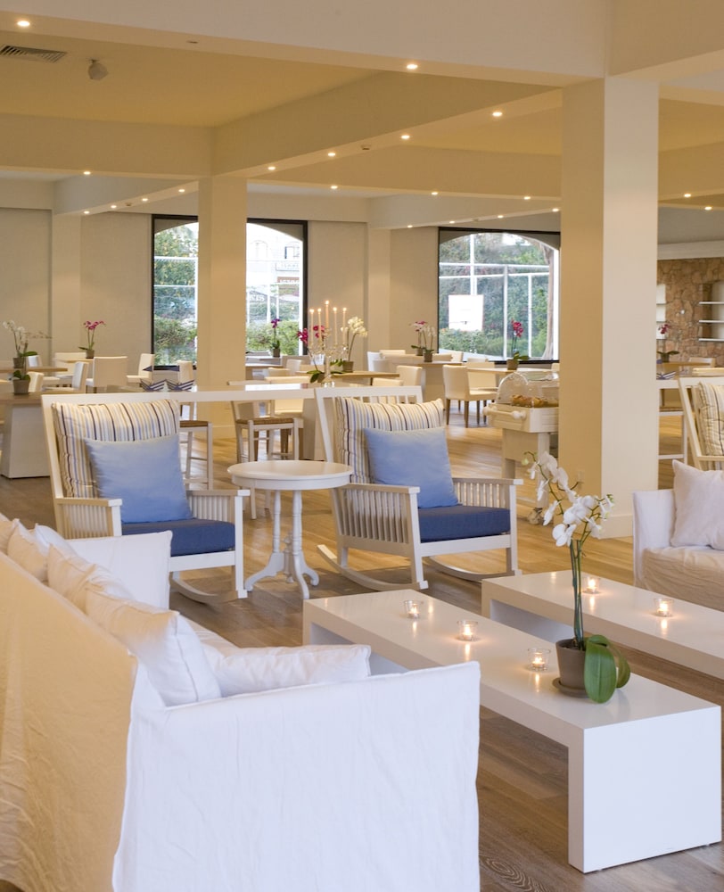 Sandy Beach Hotel & Spa 41/66