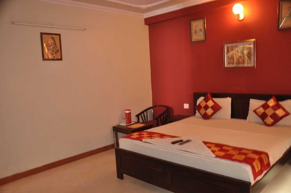 HOTEL CLASSIC INN 17/62