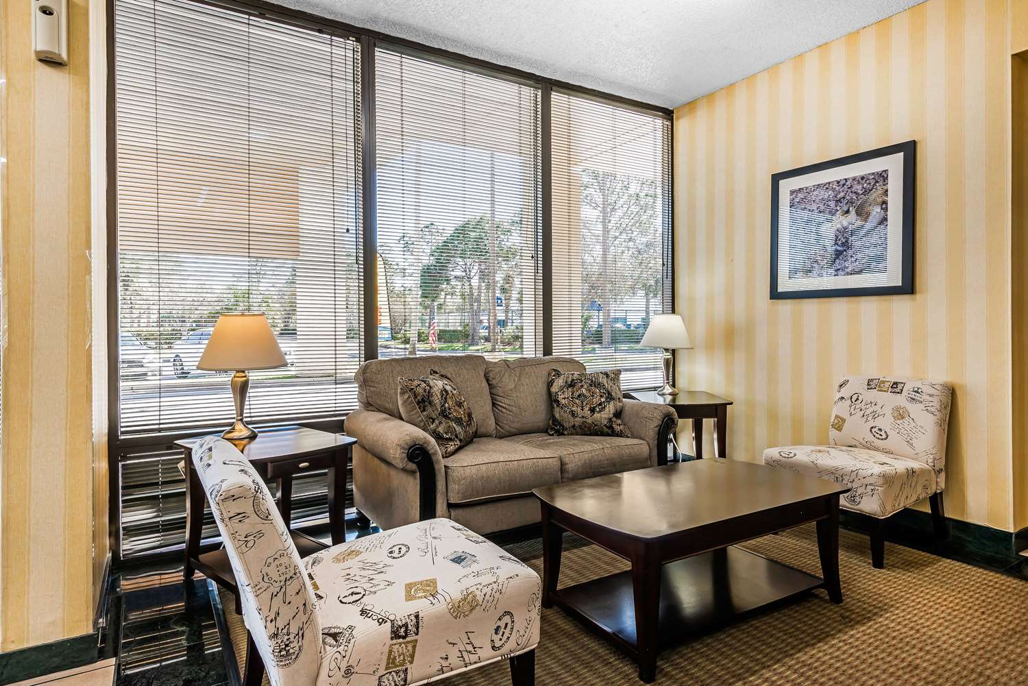 Quality Inn Fort Pierce I-95 23/29