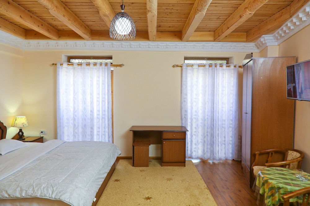 Hotel Fatima 24/50