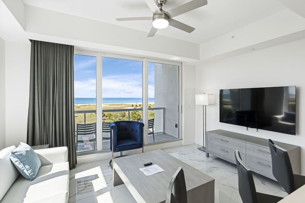 Treasure Island Ocean Club 22/50