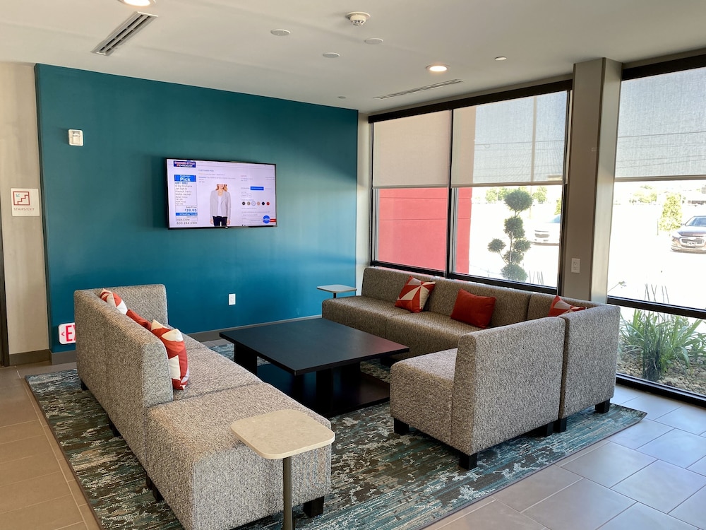 Avid Hotels Beaumont 28/48