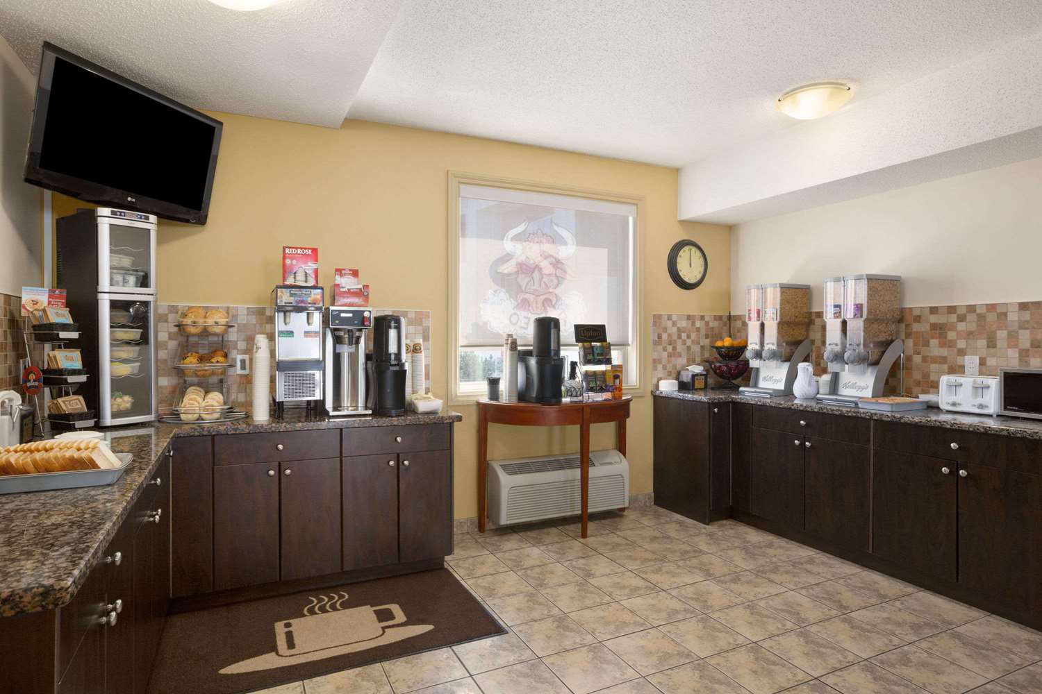 Days Inn By Wyndham Bonnyville 6/52